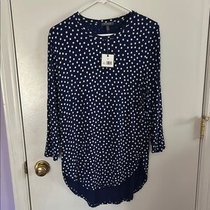 Madison navy and white  Tunic with Mandarin Collar size small